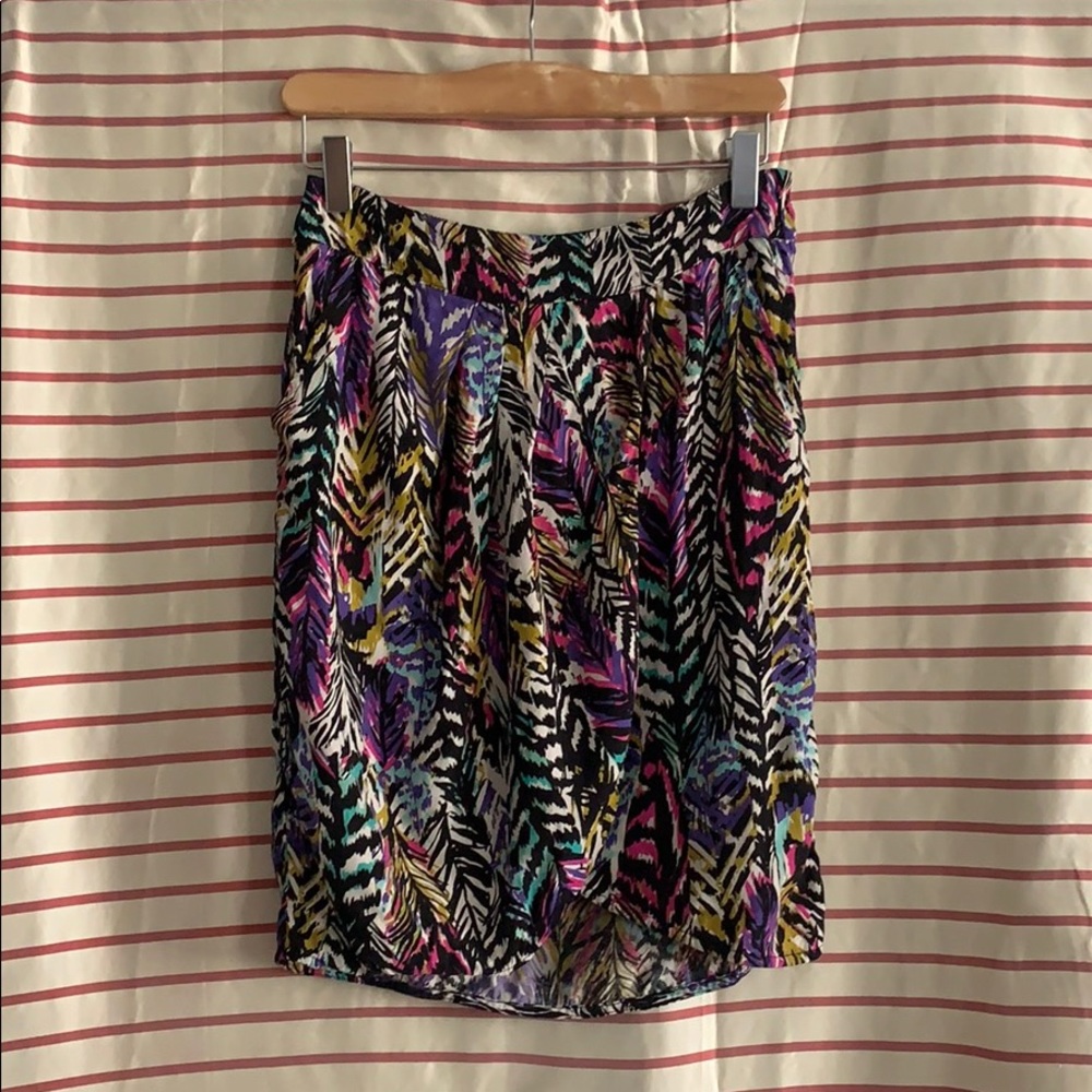 Patterned skirt